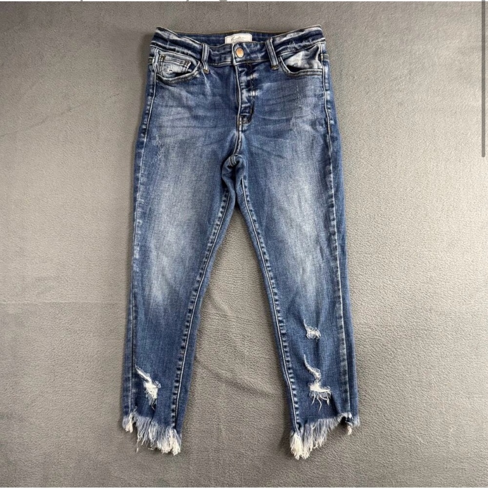 KanCan Crop Jeans Girl’s 10x20 Distressed Slanted Frayed Hem Stretch